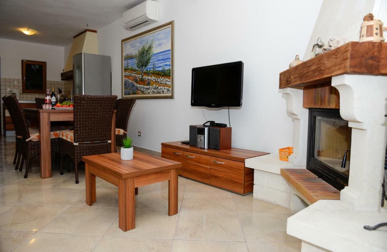 Apartment Markioli Povlja (Brac) Exterior foto
