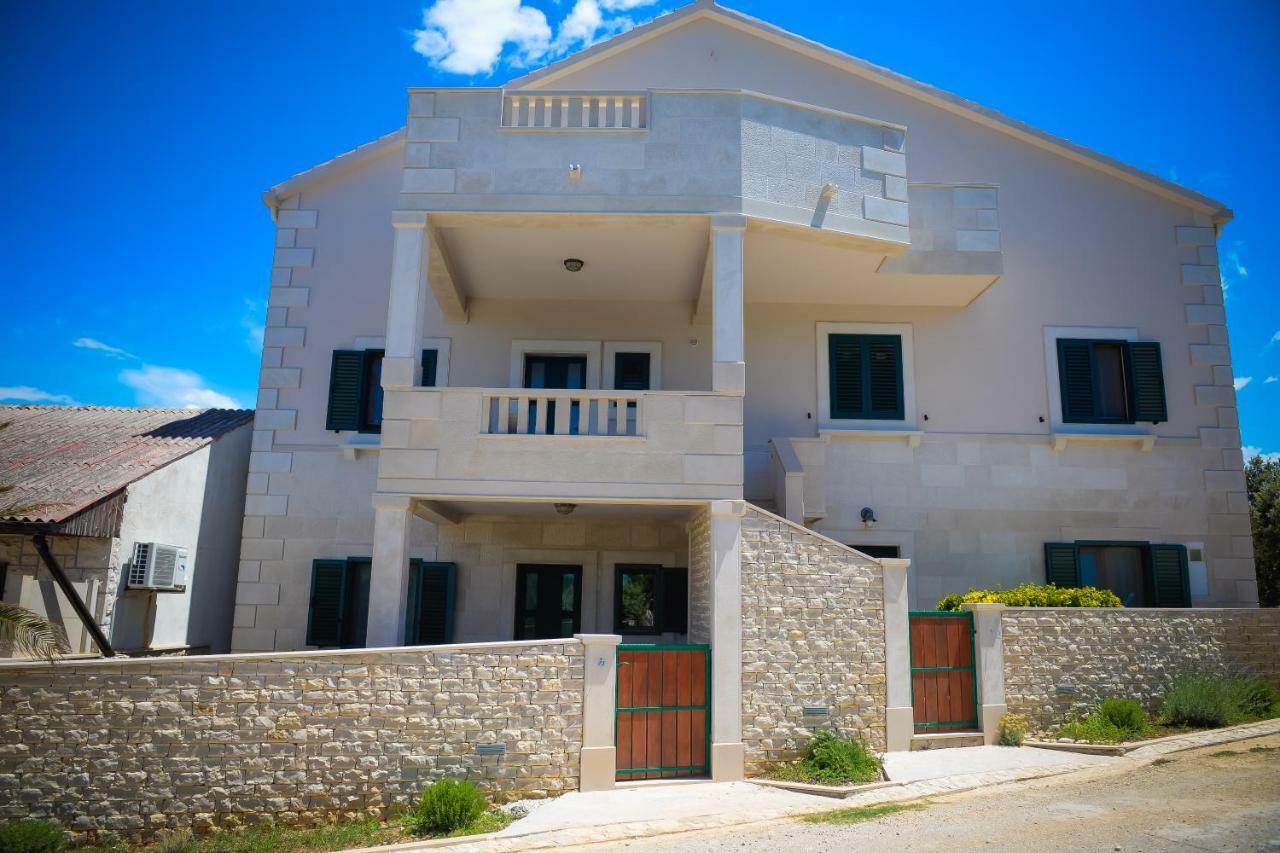 Apartment Markioli Povlja (Brac) Exterior foto
